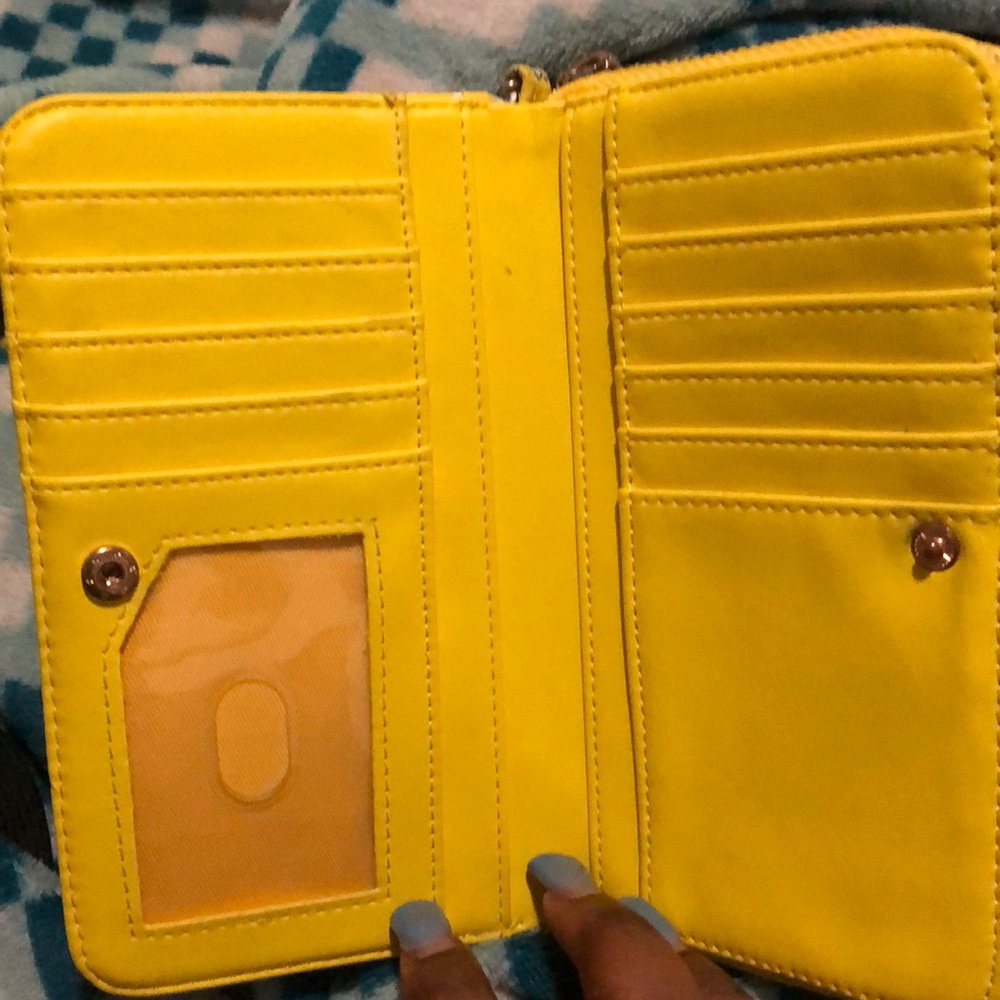 Wallet - Picture 2 of 3